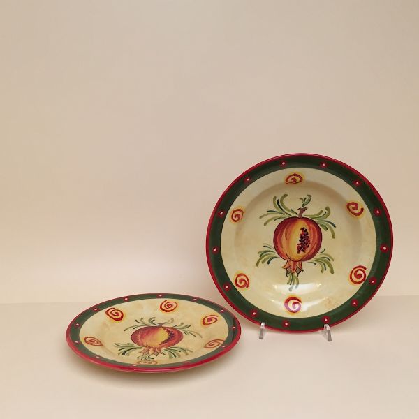 SET OF FRUIT OR DESSERT PLATES OF CM. 22 DIAMETER; DESIGN: MELAGRANA (POMEGRANATE)
